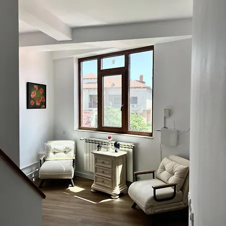 Marsali Villa